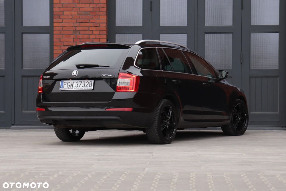 Skoda Octavia 2.0 TDI DSG Clever - 11