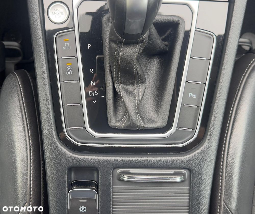Volkswagen Arteon 2.0 TSI R-Line DSG - 27