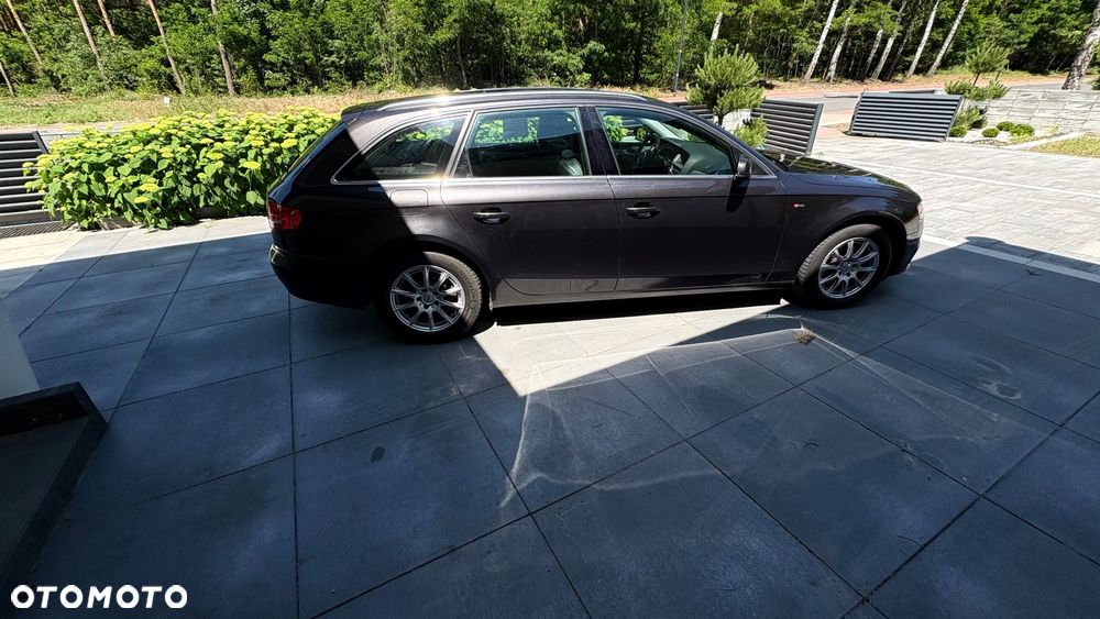 Audi A4 Avant 2.0 TDI - 6