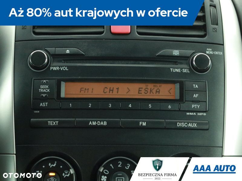 Toyota Auris - 11