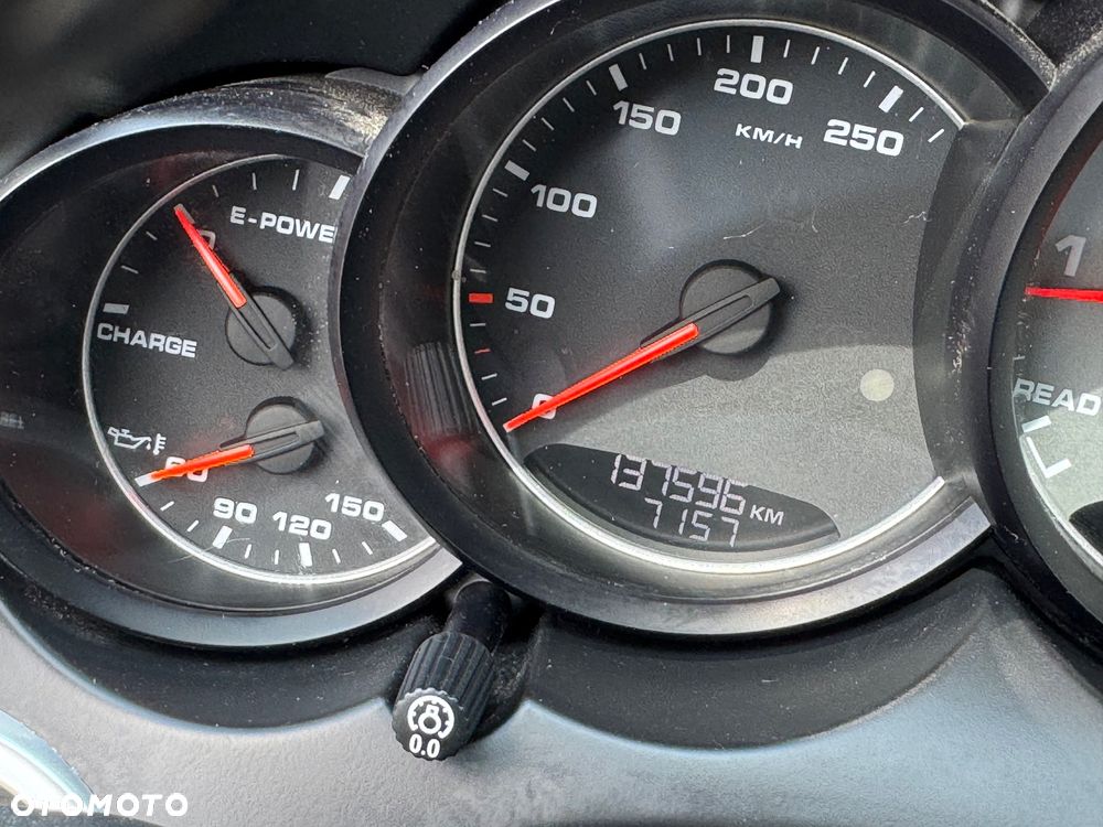 Porsche Cayenne S Tiptronic S - 23