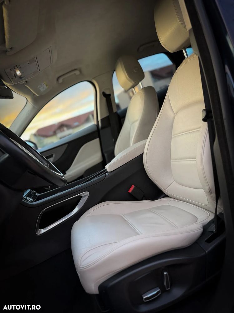 Jaguar F-Pace 20d AWD Aut. R-Sport Ingenium Edition - 8