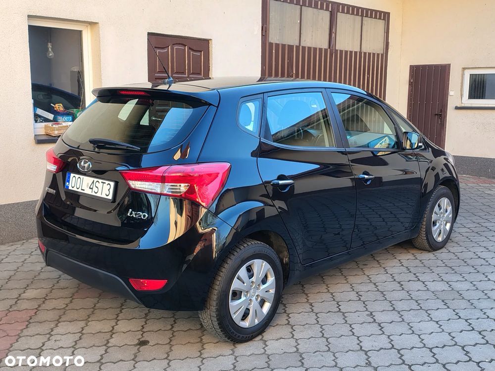 Hyundai ix20 1.4 blue Comfort - 4