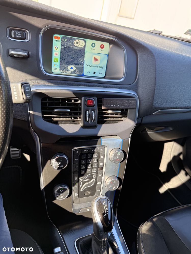 Volvo V40 D4 Drive-E R-Design Momentum - 14