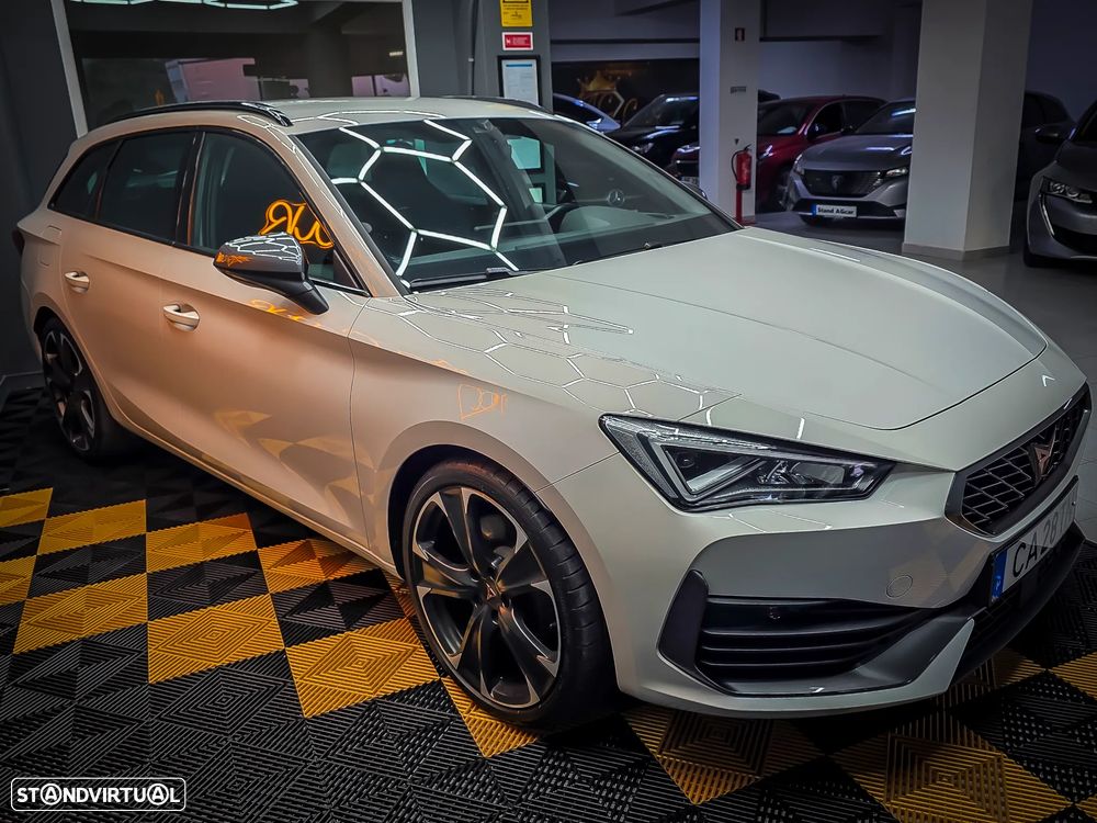 Cupra Leon ST 1.4 e-Hybrid VZ DSG - 11