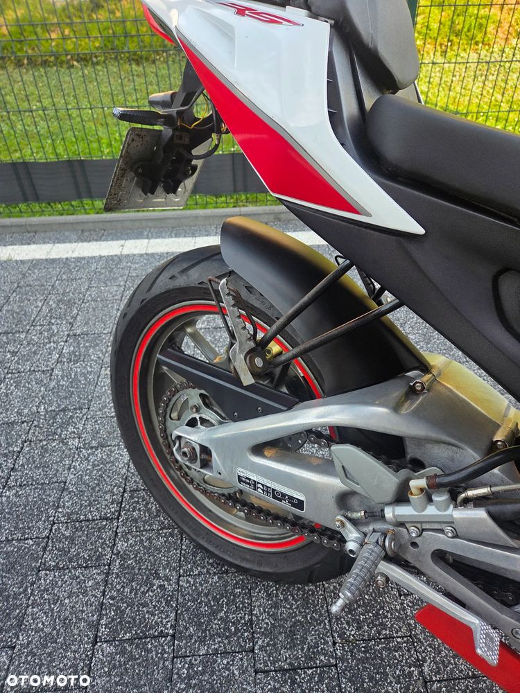 Aprilia RS - 7
