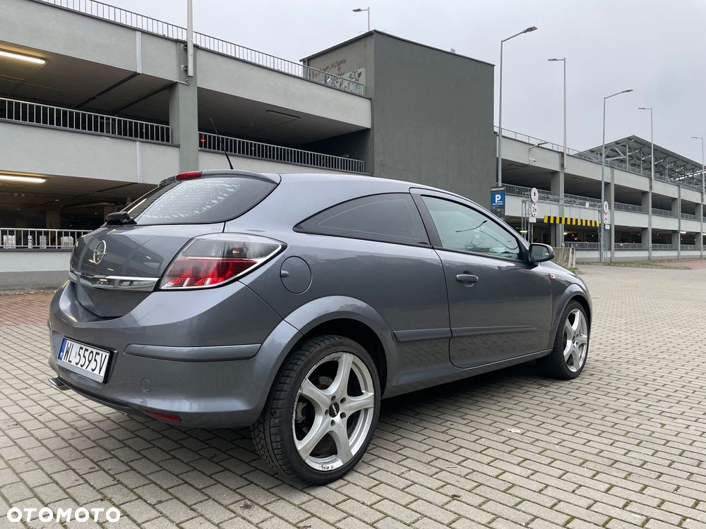 Opel Astra 2.0 Turbo Sport - 5