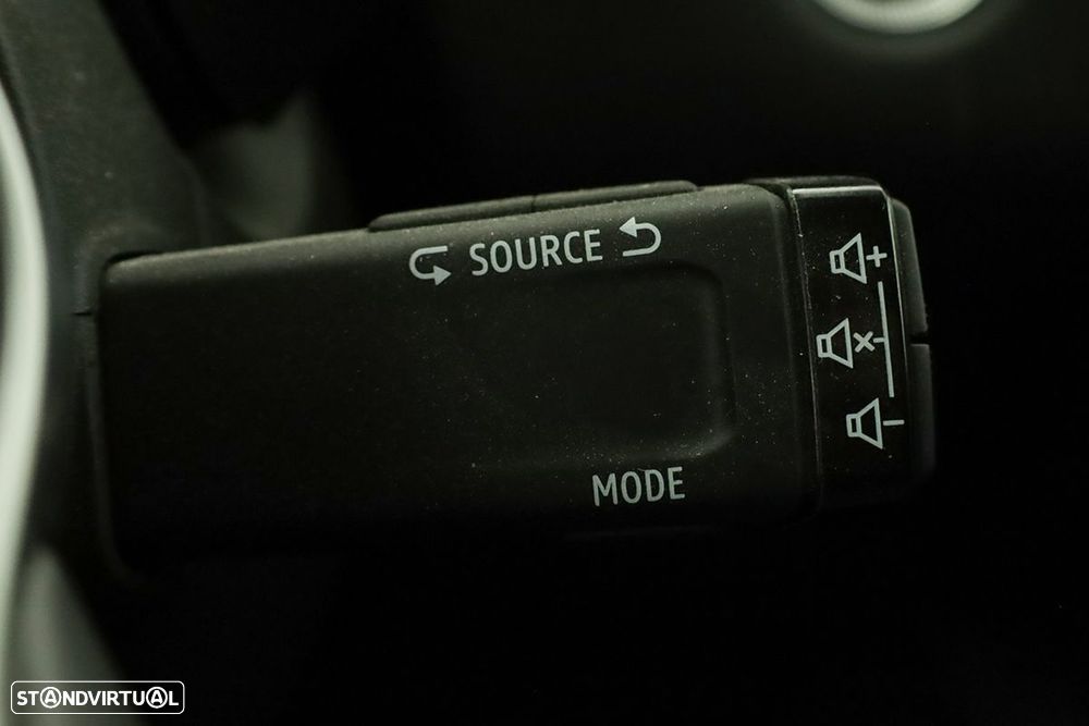 Renault Captur 1.0 TCe Techno Bi-Fuel - 17