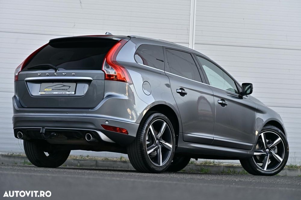 Volvo XC 60 D5 AWD Geartronic Summum - 4