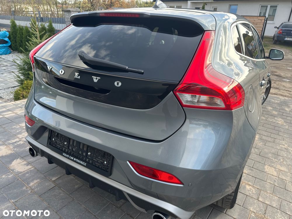 Volvo V40 D2 RDesign - 12