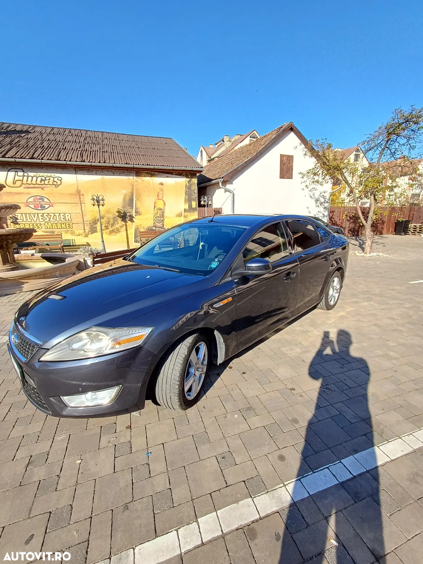 Ford Mondeo 1.8 TDCi Ambiente - 2