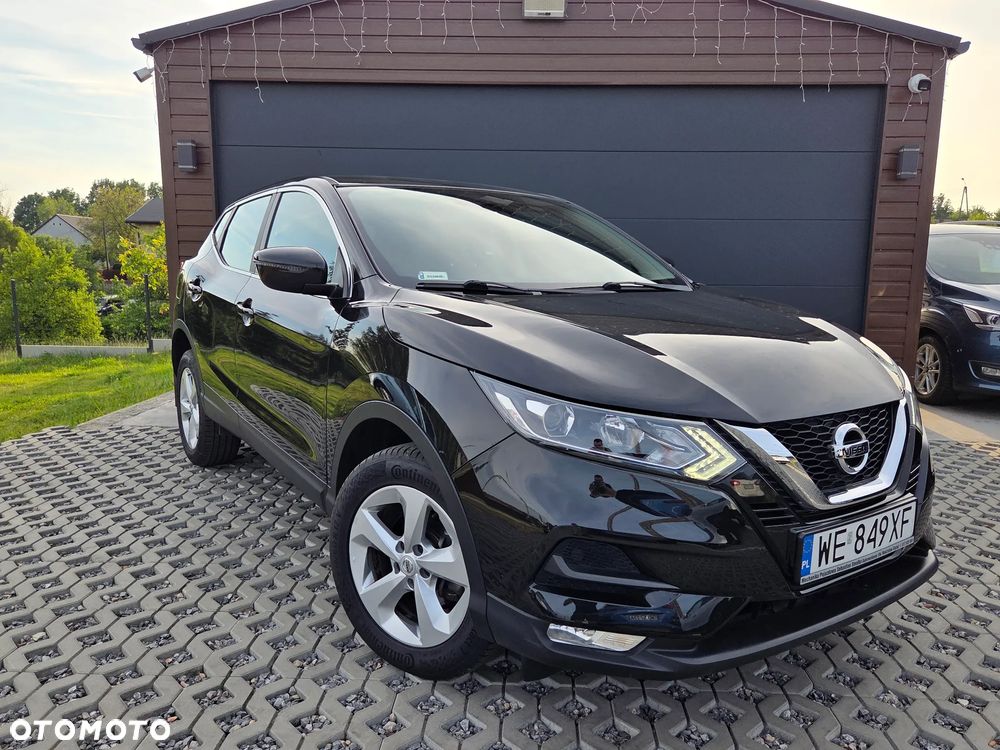 Nissan Qashqai - 2