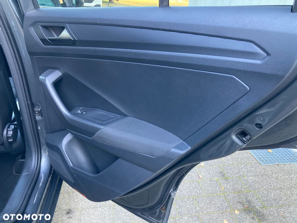 Volkswagen T-Roc 1.5 TSI ACT OPF DSG Sport - 30