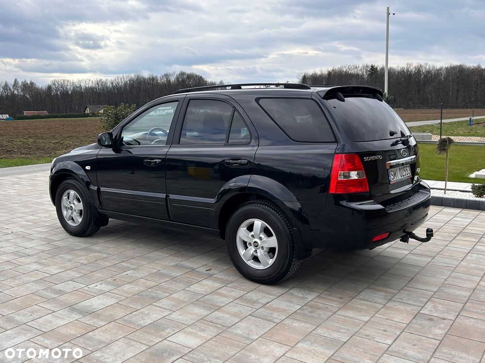 Kia Sorento 2.5 CRDi Escape + - 29