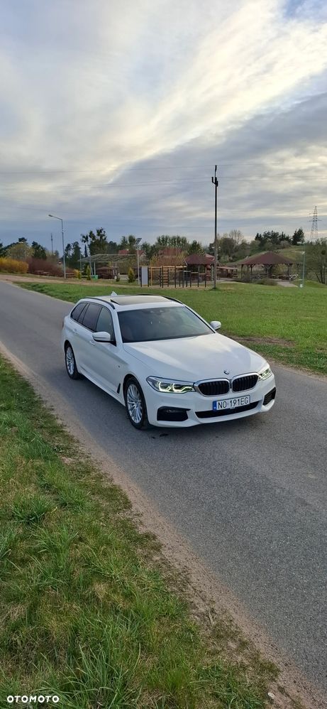 BMW Seria 5 520d M Sport Edition - 1