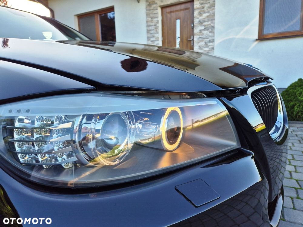 BMW Seria 3 320d - 16