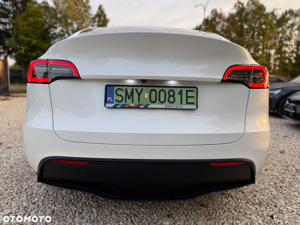 Tesla Model Y RWD - 7