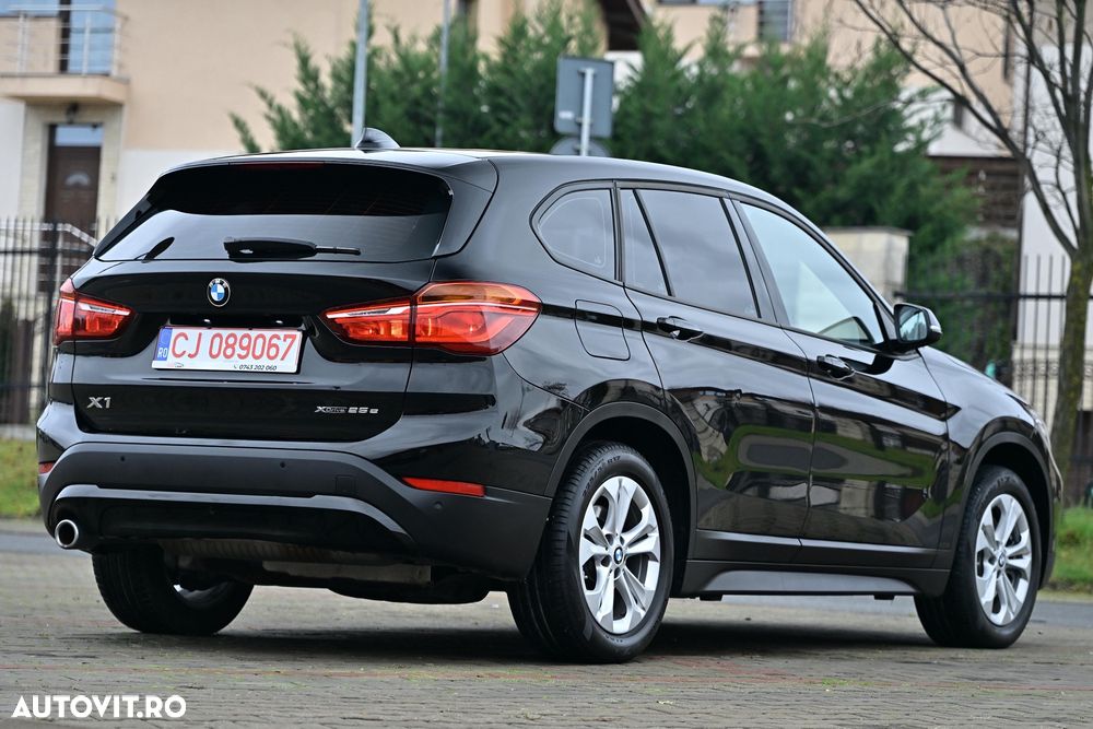BMW X1 xDrive25e Advantage - 17