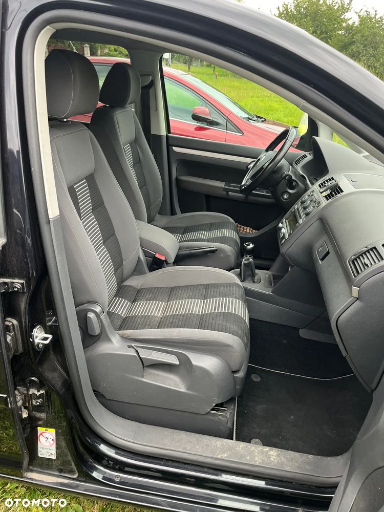 Volkswagen Touran 1.6 United - 10