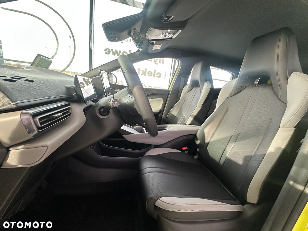 BYD Dolphin Surf - 10