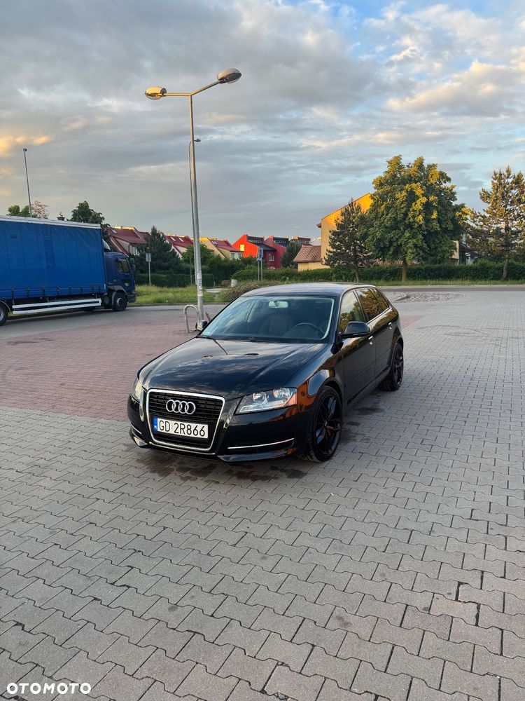 Audi A3 Sportback 2.0 TDI DPF Attraction - 4