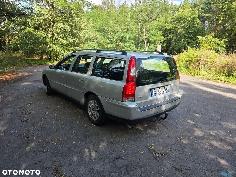 Volvo V70 2.4 Kinetic - 6
