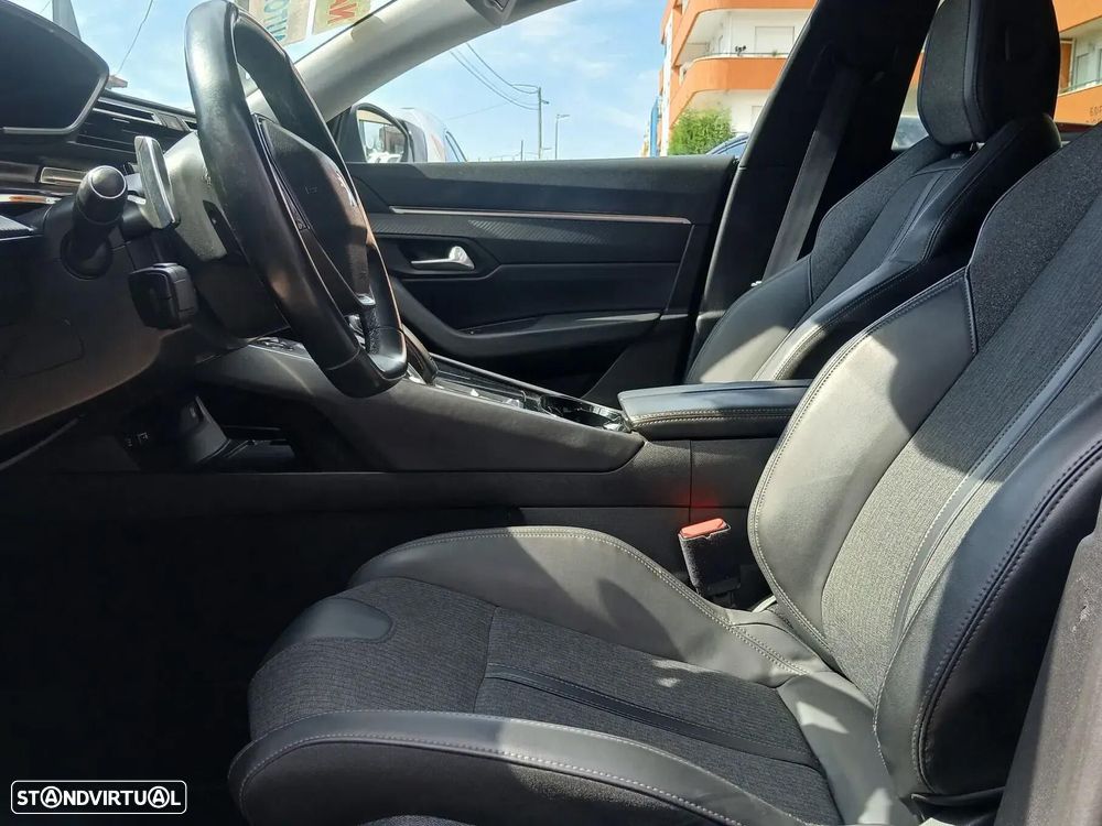 Peugeot 508 SW 1.5 BlueHDi Allure Pack EAT8 — fotografia 19