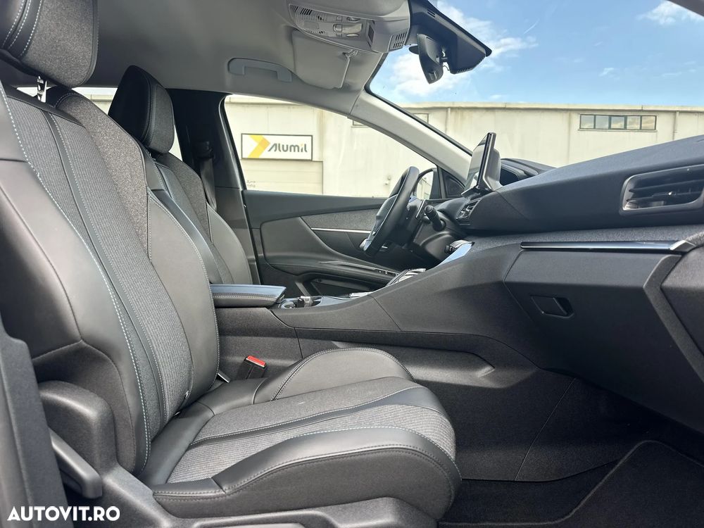 Peugeot 3008 225 e-EAT8 Allure Pack - 11
