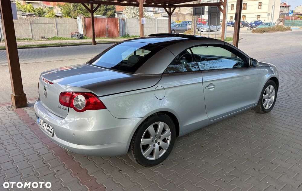 Volkswagen Eos - 4