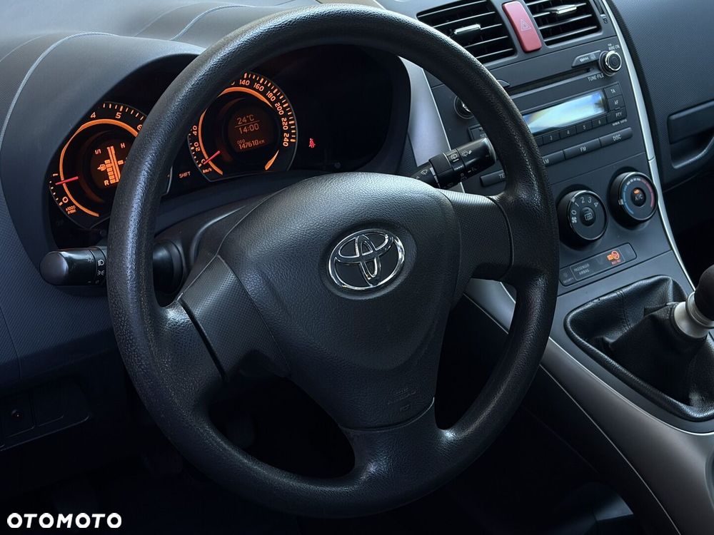 Toyota Auris 1.33 VVT-i Terra - 15