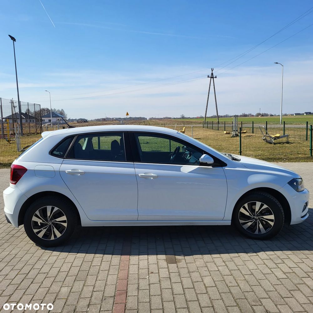 Volkswagen Polo 1.6 TDI SCR Comfortline - 6
