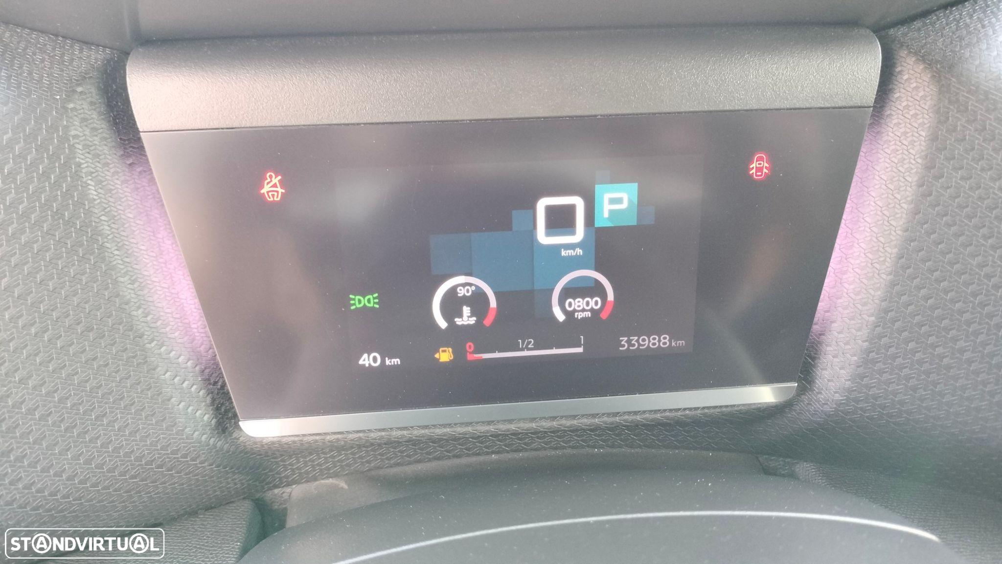 Citroën C4 PureTech 130 Stop&Start EAT8 FEEL PACK - 16