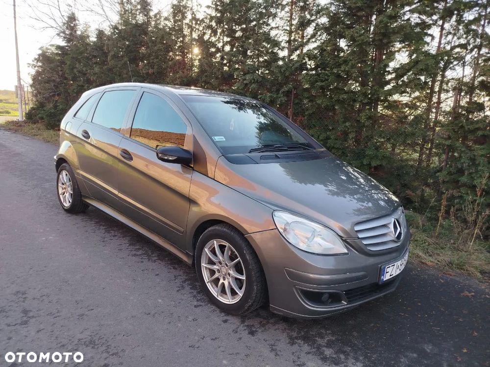 Mercedes-Benz Klasa B - 2