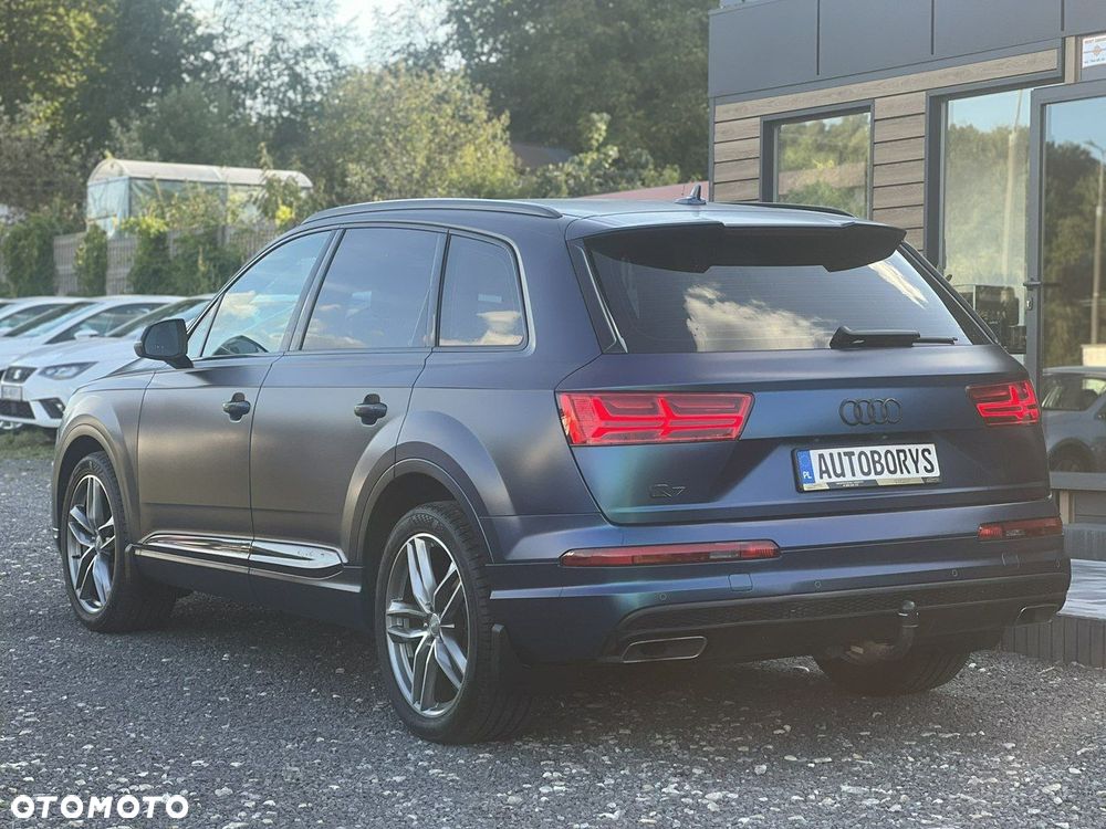 Audi Q7 - 9
