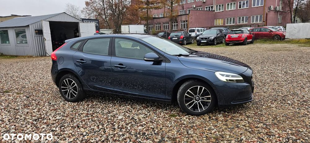 Volvo V40 D2 Geartronic - 11