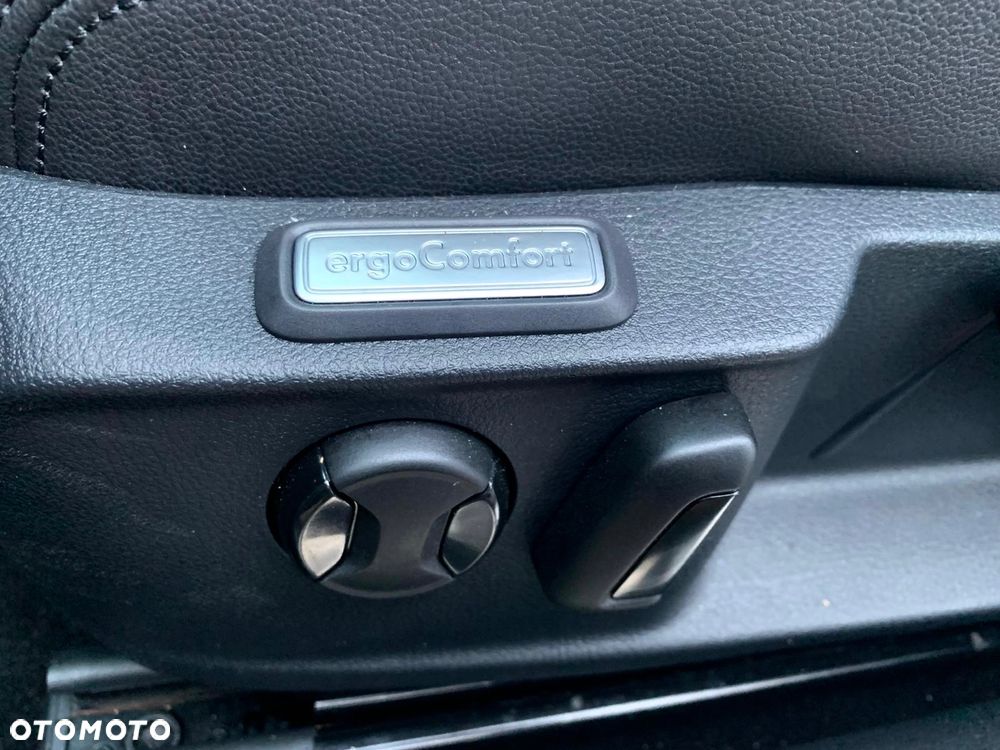 Volkswagen Passat 2.0 TDI BMT Highline DSG - 25