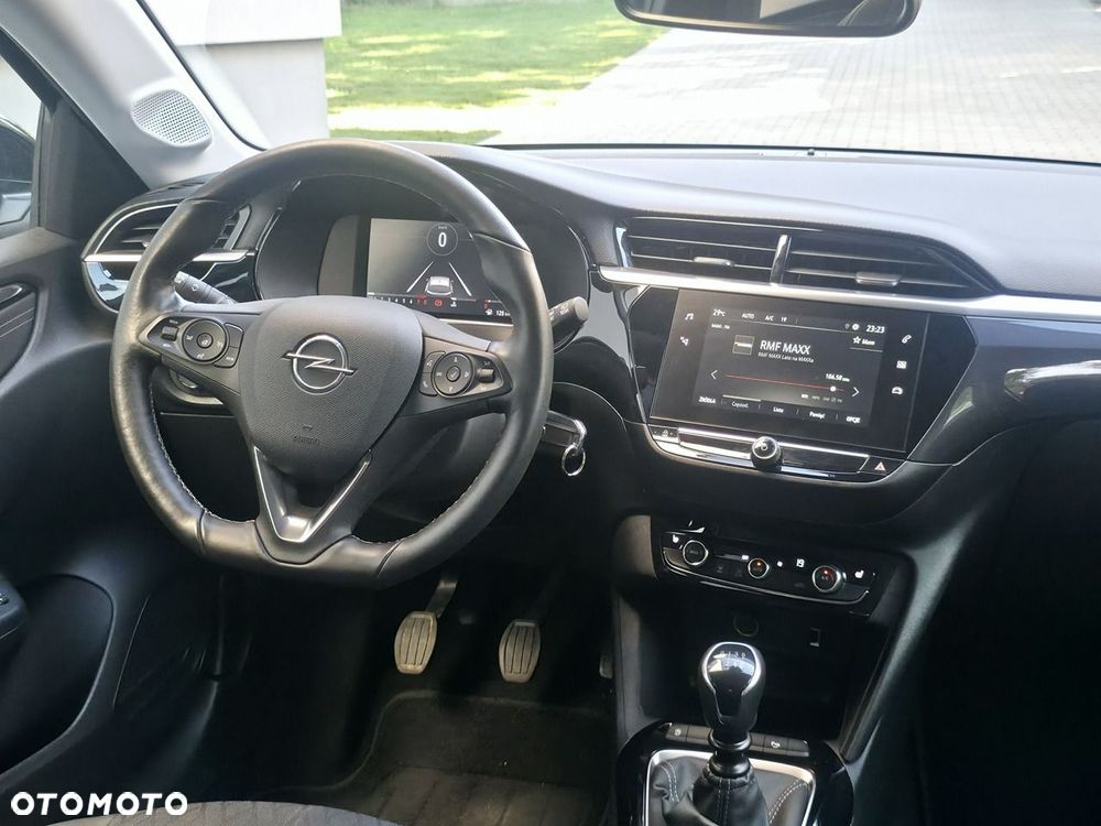 Opel Corsa - 11