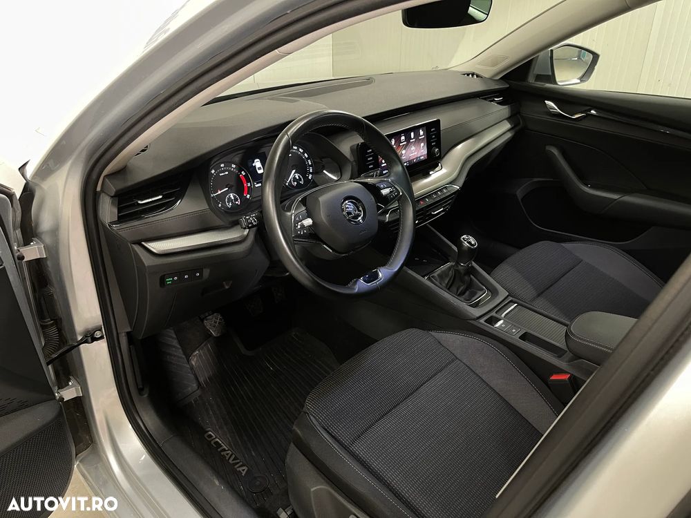 Skoda Octavia 1.5 TSI Ambition - 5