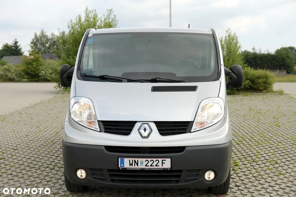 Renault Trafic - 12