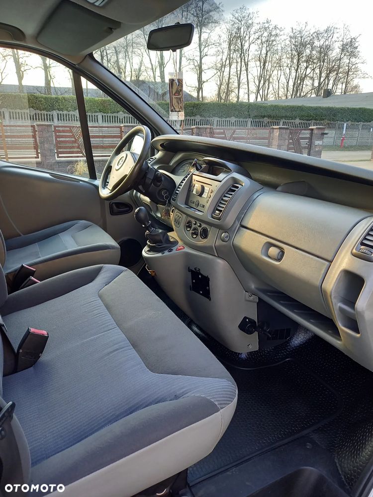 Opel VIVARO - 8