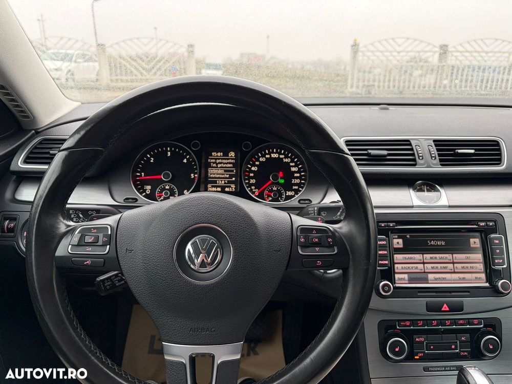 Volkswagen Passat Variant 2.0 Blue TDI DSG SCR Highline - 17