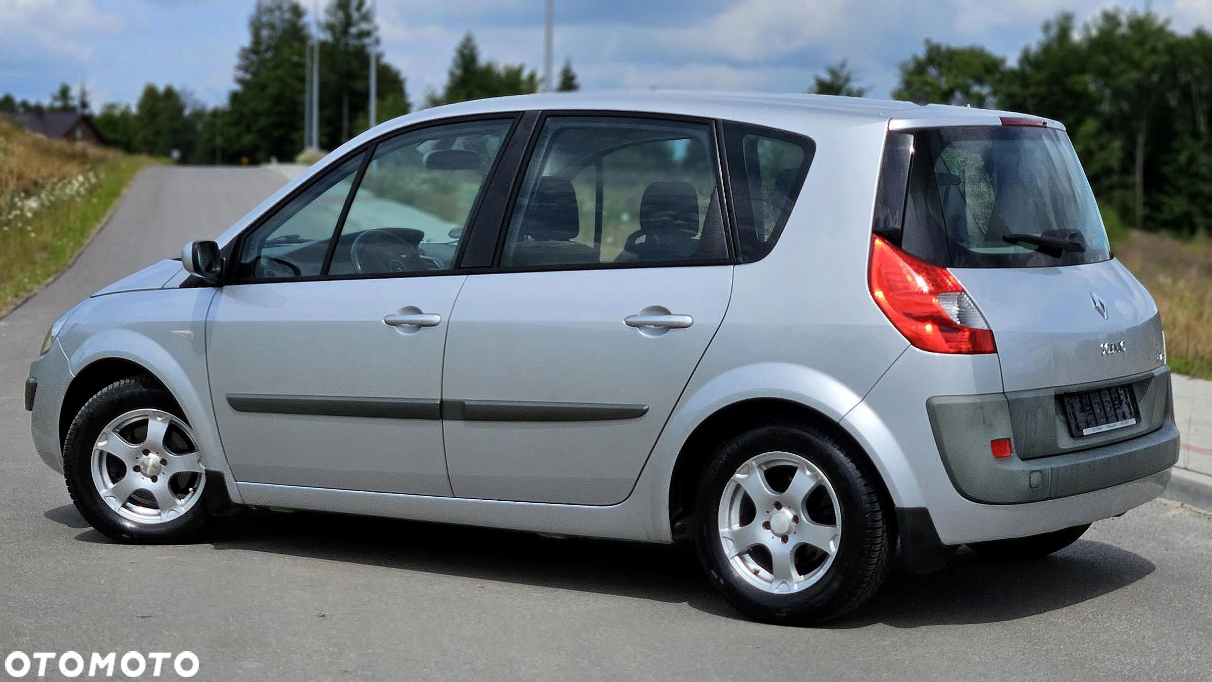 Renault Scenic 1.6 16V Privilege - 10