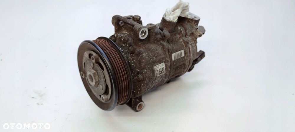 SPRĘŻARKA KLIMATYZACJI AUDI A3 8V VOLKSWAGEN SEAT SKODA 5Q0820803 - 5