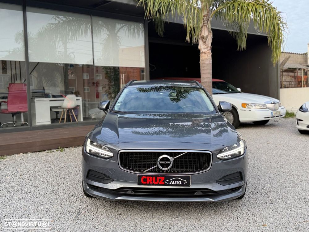 Volvo V90 2.0 D4 Momentum Geartronic - 12