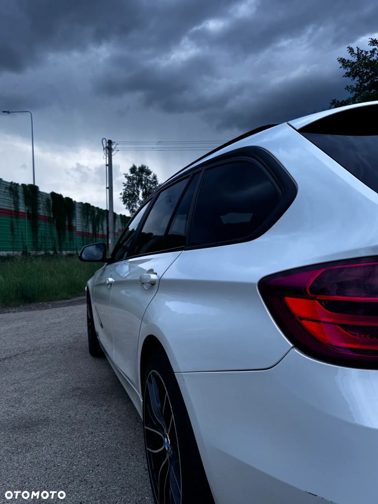 BMW Seria 3 318d - 9