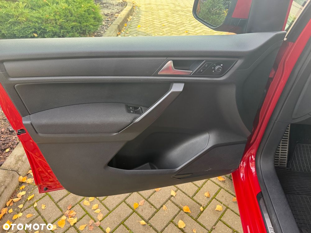 Volkswagen Caddy 2.0 TDI Comfortline - 9