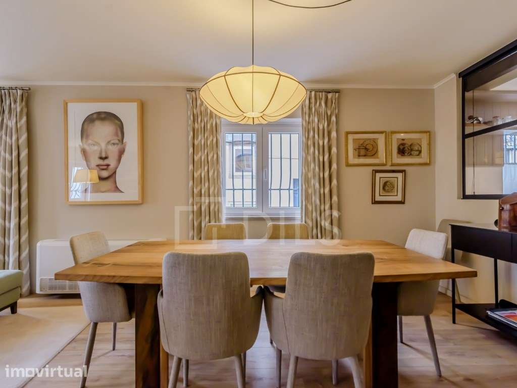 Apartamento T5 + 1 no coração da Lapa - Grande imagem: 4/30