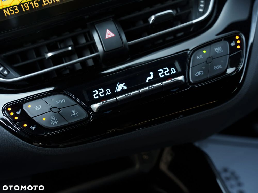 Toyota C-HR 1.8 Hybrid Prestige - 37
