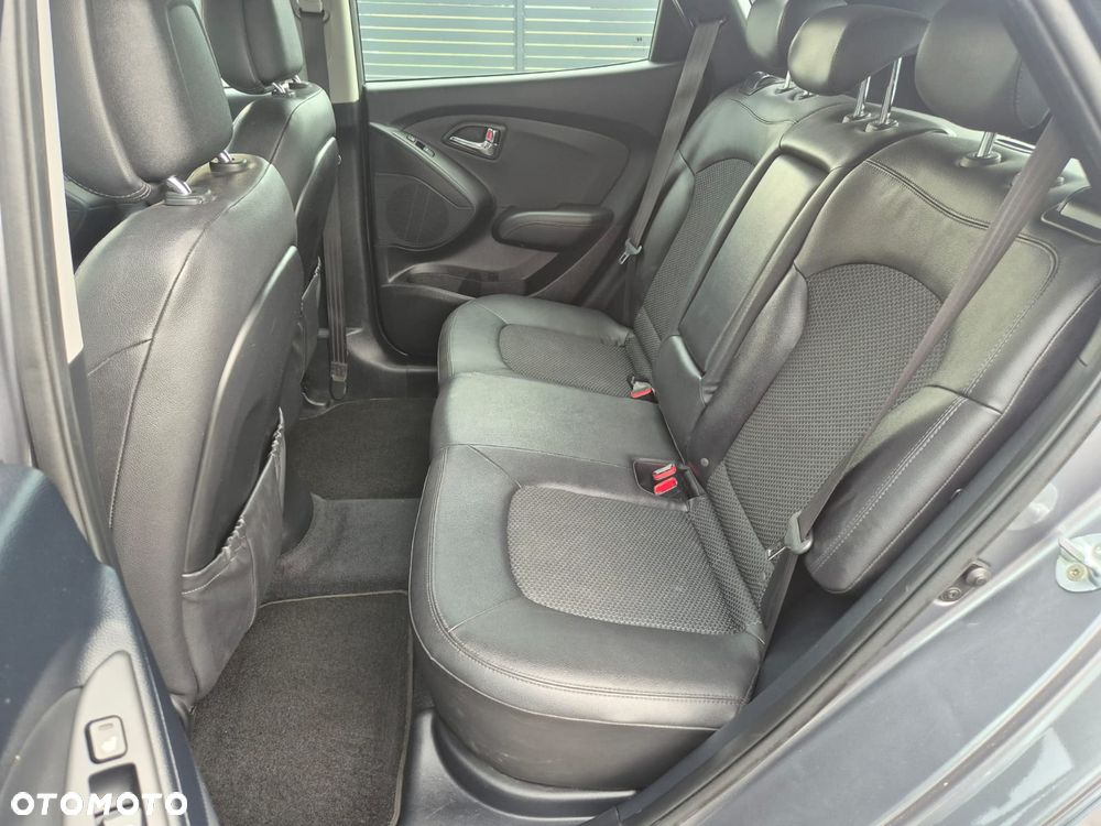 Hyundai ix35 1.6 2WD blue Style - 15