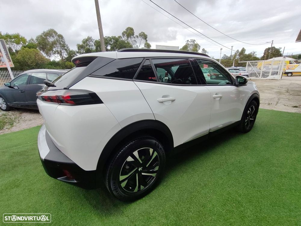 Peugeot 2008 1.2 PureTech Allure Pack - 5